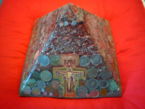 Pyramid orgonite Mea Culpa, with beeswax, metals, ancient and legal coins, Laser quartz, black tormalin, and a crucifix