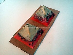 Orgonite Pyramid twins excellence 010