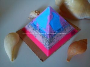 Veganite Pyramid 12 Excel 003 soywax minerals and metals