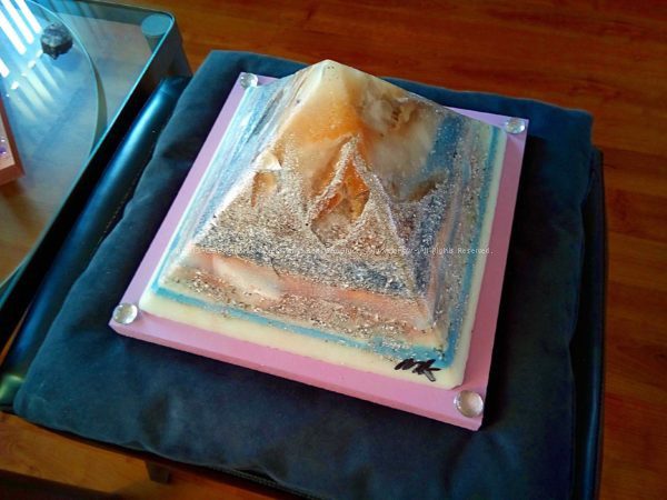 Orgonite Pyramid Coral Reef 24 cm