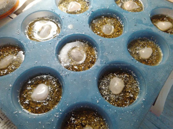 Black Roses Holy energy orgonite, shungite, rose quartz, white quartz grains.