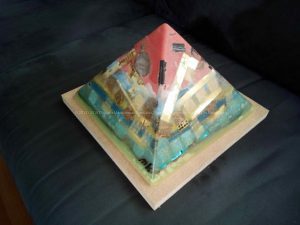 Orion Belt 24 cm piramide orgonite