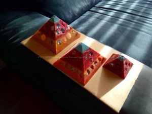 Healing Crystals - Gizah Pyramids Orgonite Set