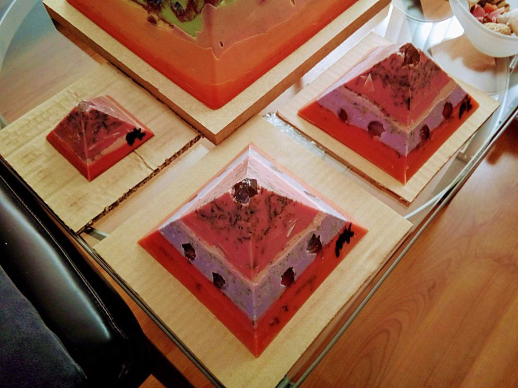 Bosnian pyramids - Giza pyramids orgonite set beeswax