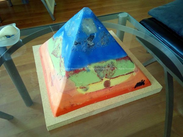 Stugeon Moon 24 cm beeswax pyramid orgonite