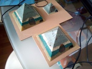 Amon Gizah pyramids orgonite set