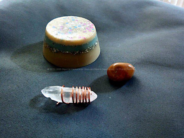 Orgonite beeswax hand energy laser quartz with copper spiral ans carnelian