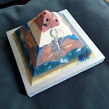 Condolences 13 cm pyramid orgonite -6